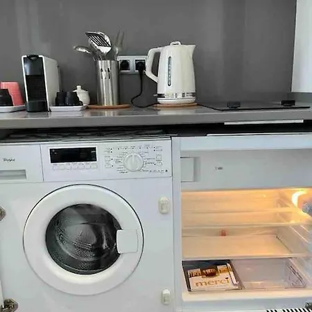 City-center 80m To The Sea / Lägenhet