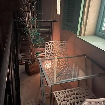 City-center 80m To The Sea / Lägenhet