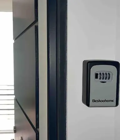 City-center 80m To The Sea / Nice