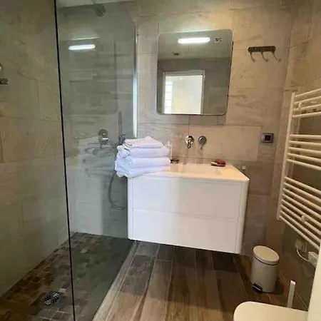 Lägenhet City-center 80m To The Sea / *