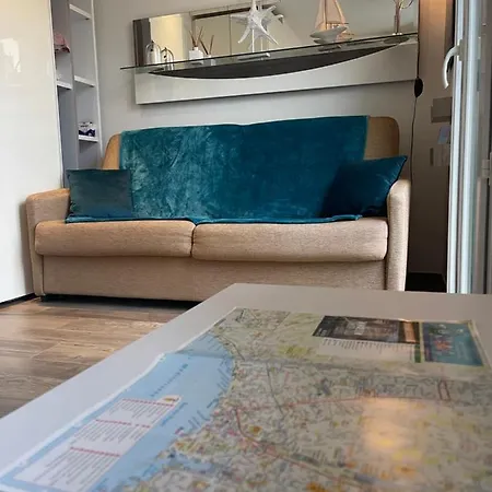 City-center 80m To The Sea / Lägenhet Nice